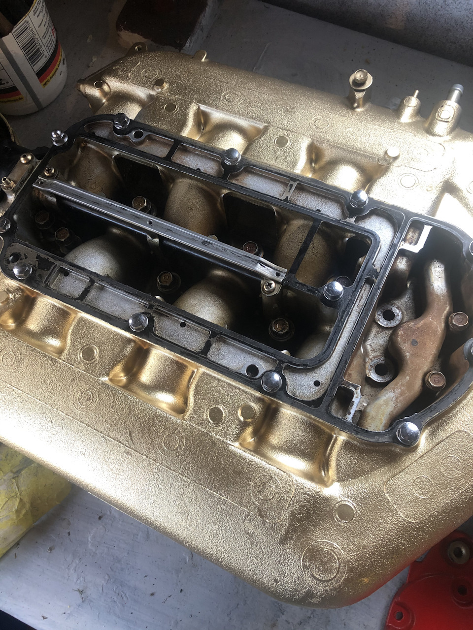 Фарбування впускного колектора 2