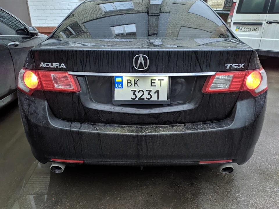 Перереєстрація Acura, номерні знаки американського зразка