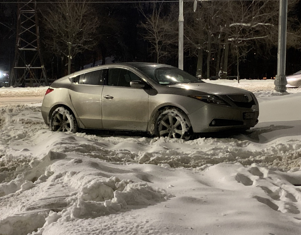 Привідний ремінь + мастило на Acura ZDX 3