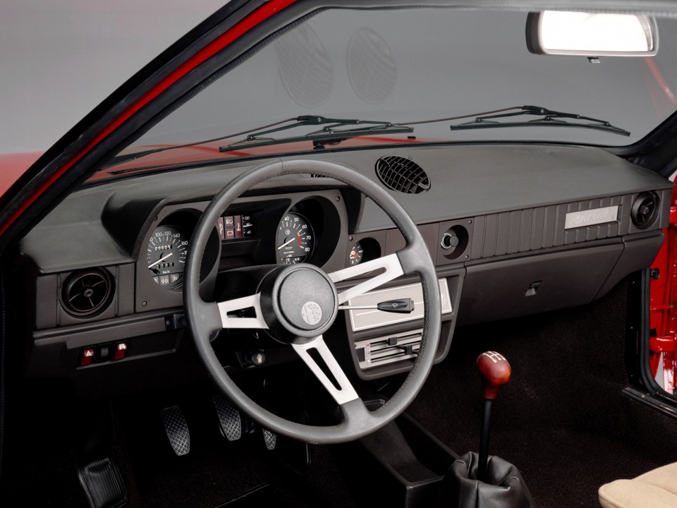 Лист до Alfa Romeo Archivio Storico 5
