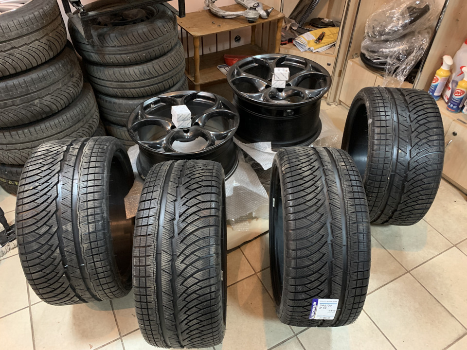 Michelin Pilot Alpin PA4 2