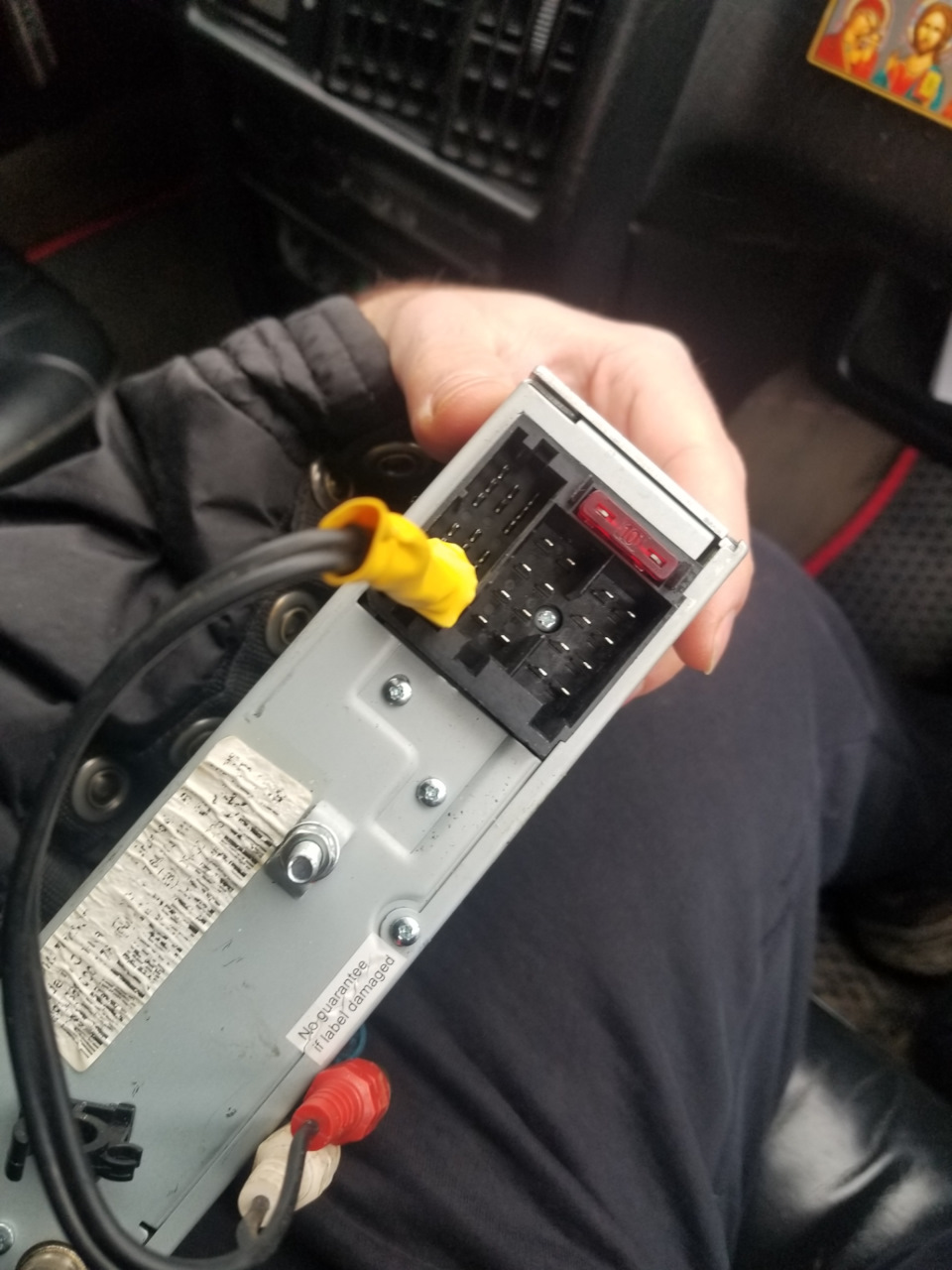 Нова магнітола Blaupunkt 4