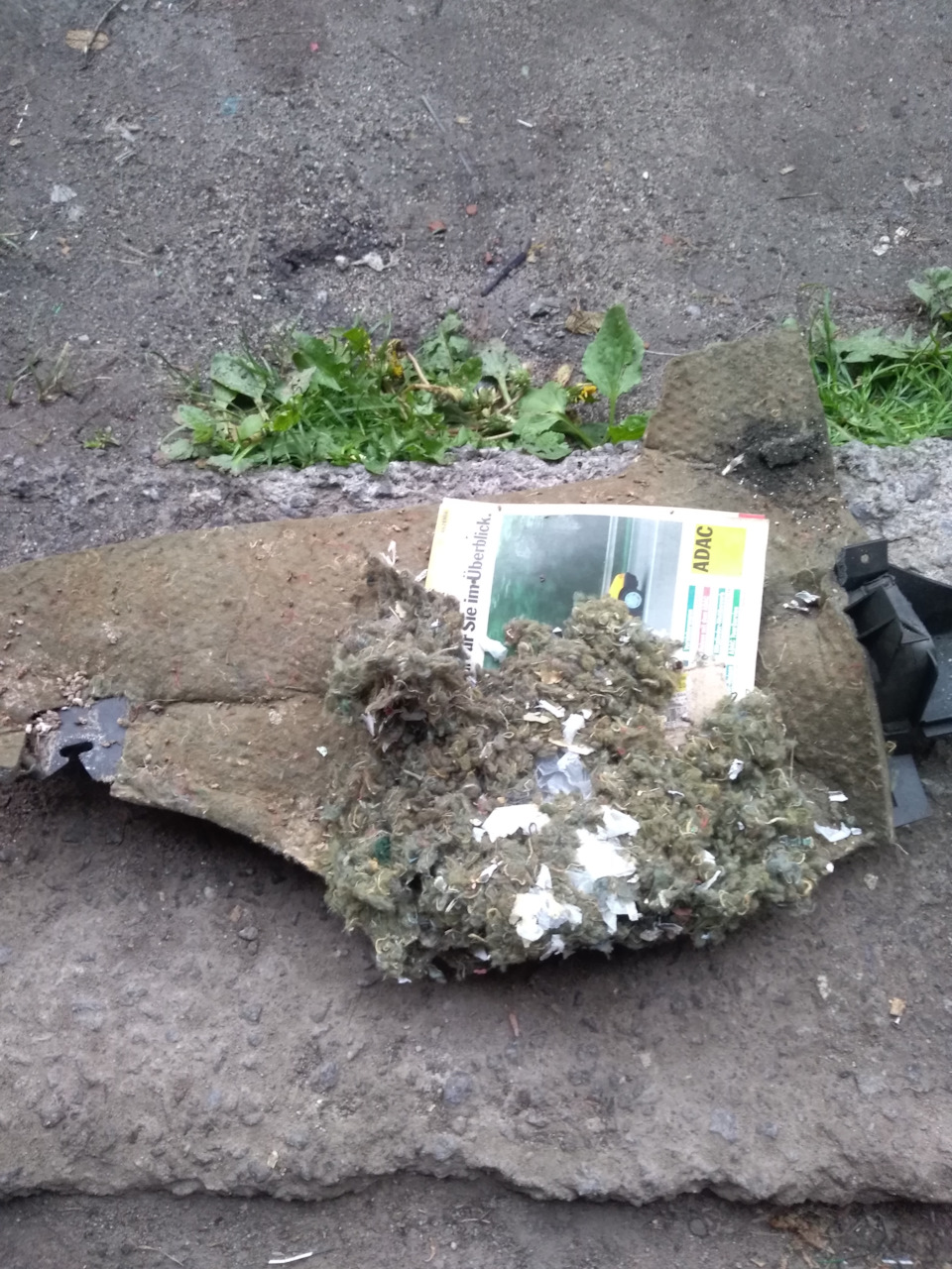 Бардак під бардачком 1