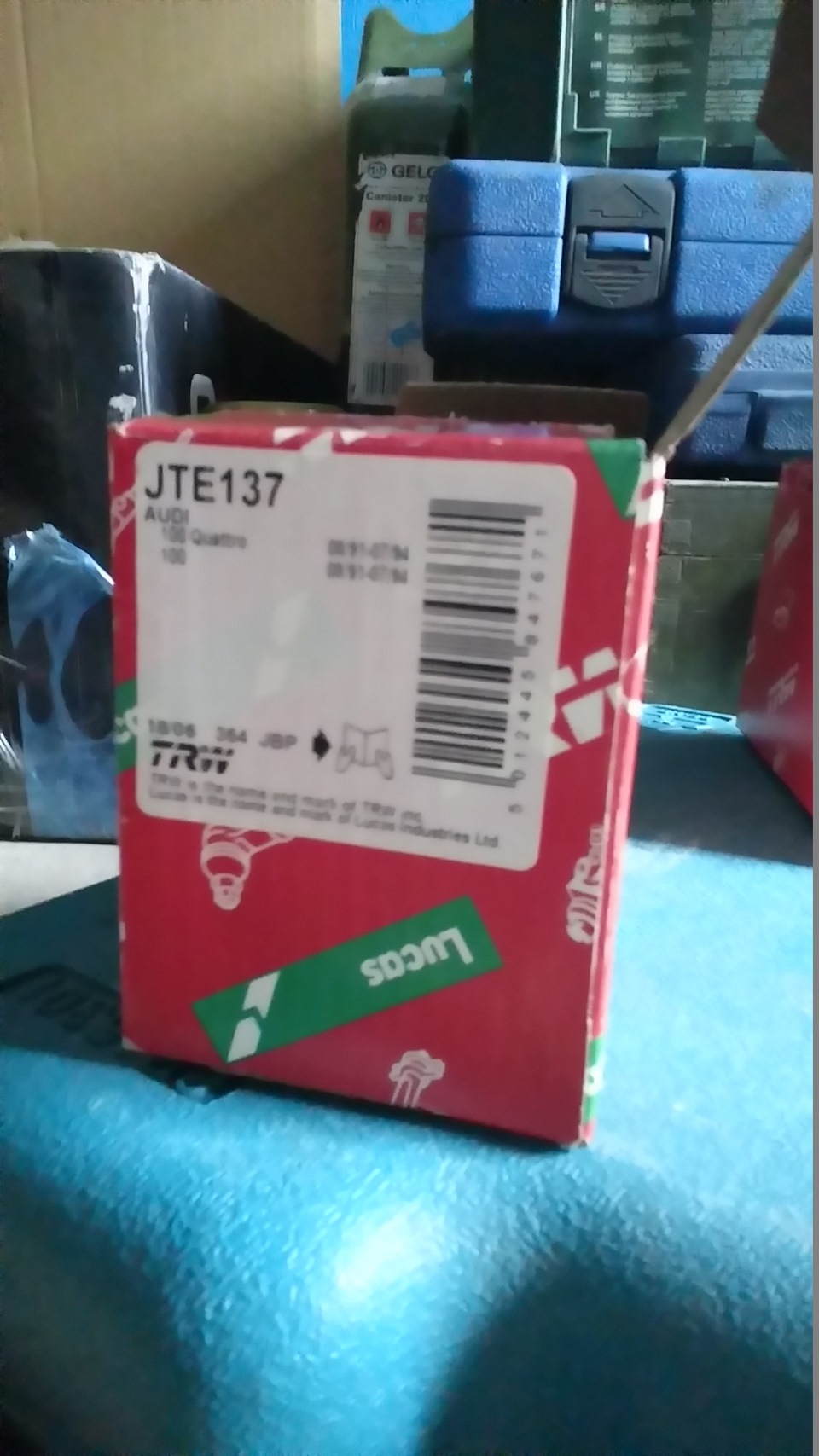 Рульові наконечники TRW (JTE137, JTE138) та TRW (02-ES-8206, 02-ES-8207) 4