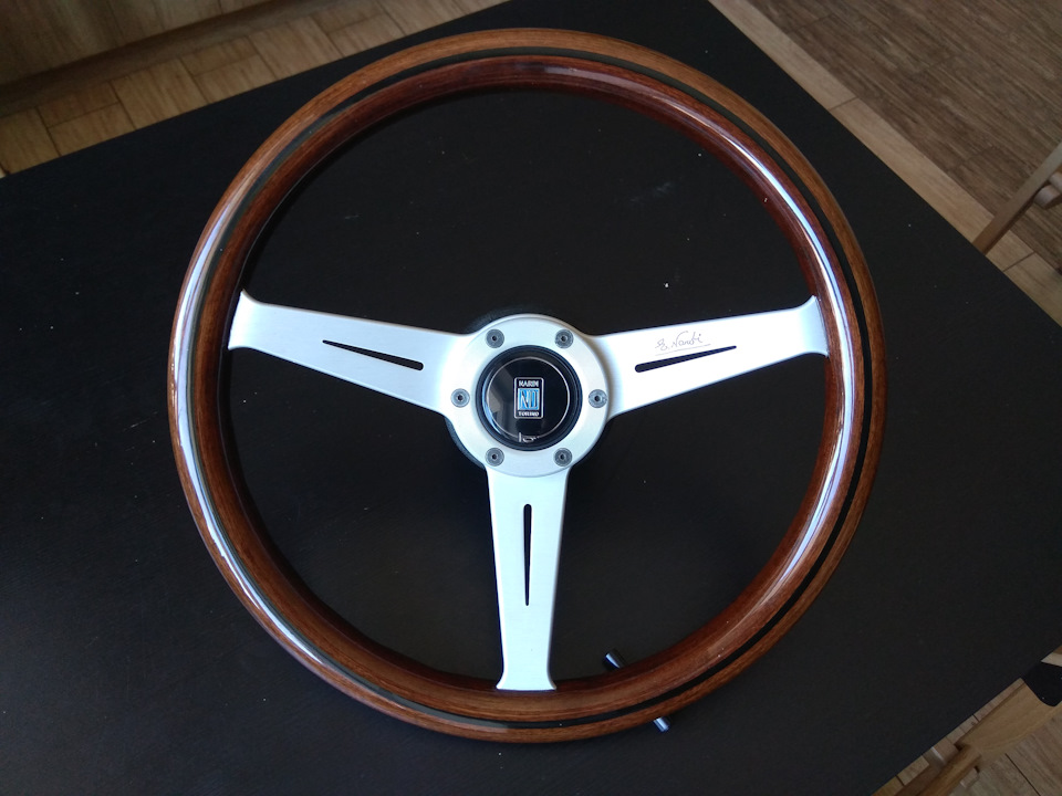 Продам руль Nardi torino classic 1