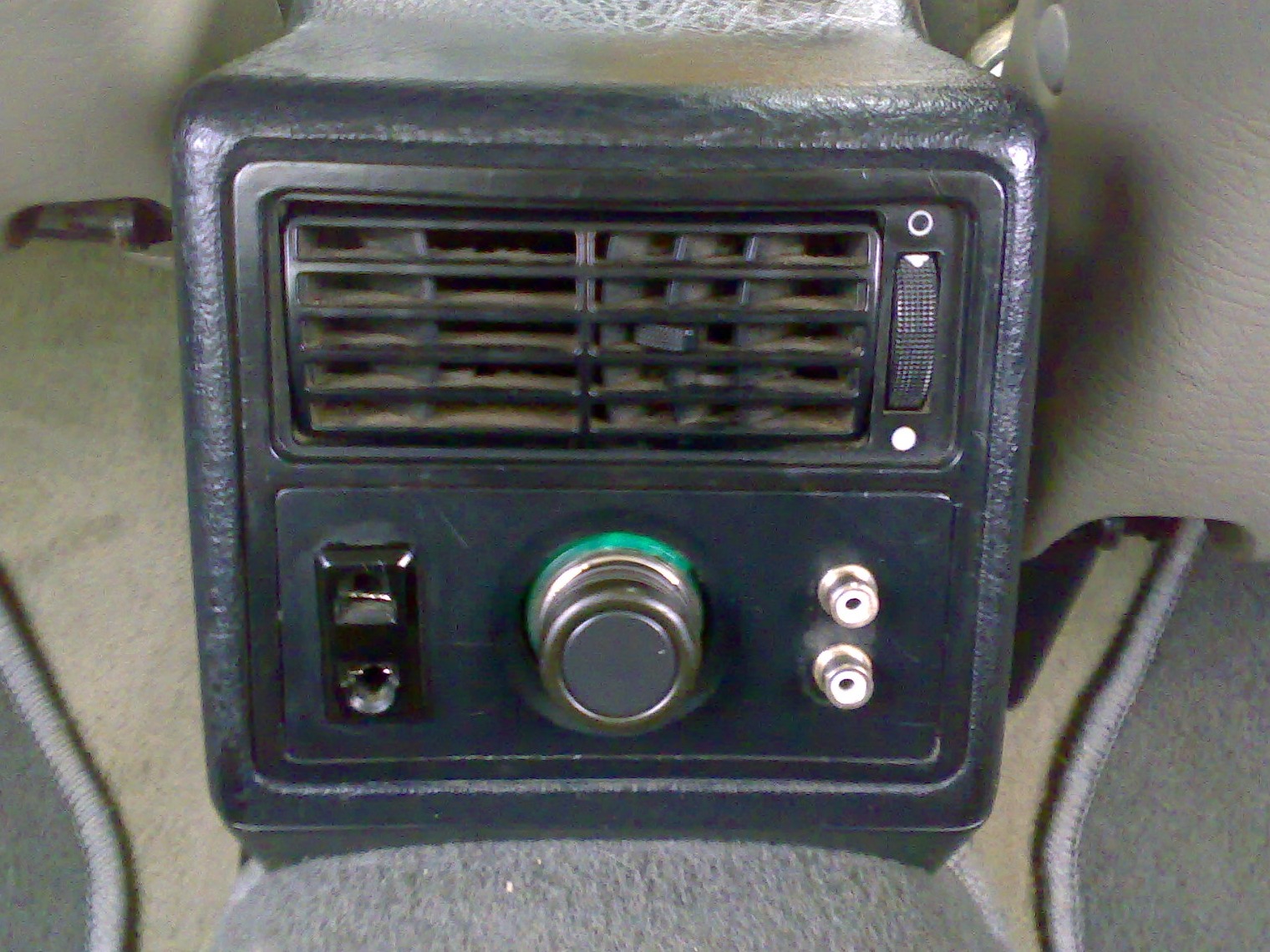 220 V)) 3