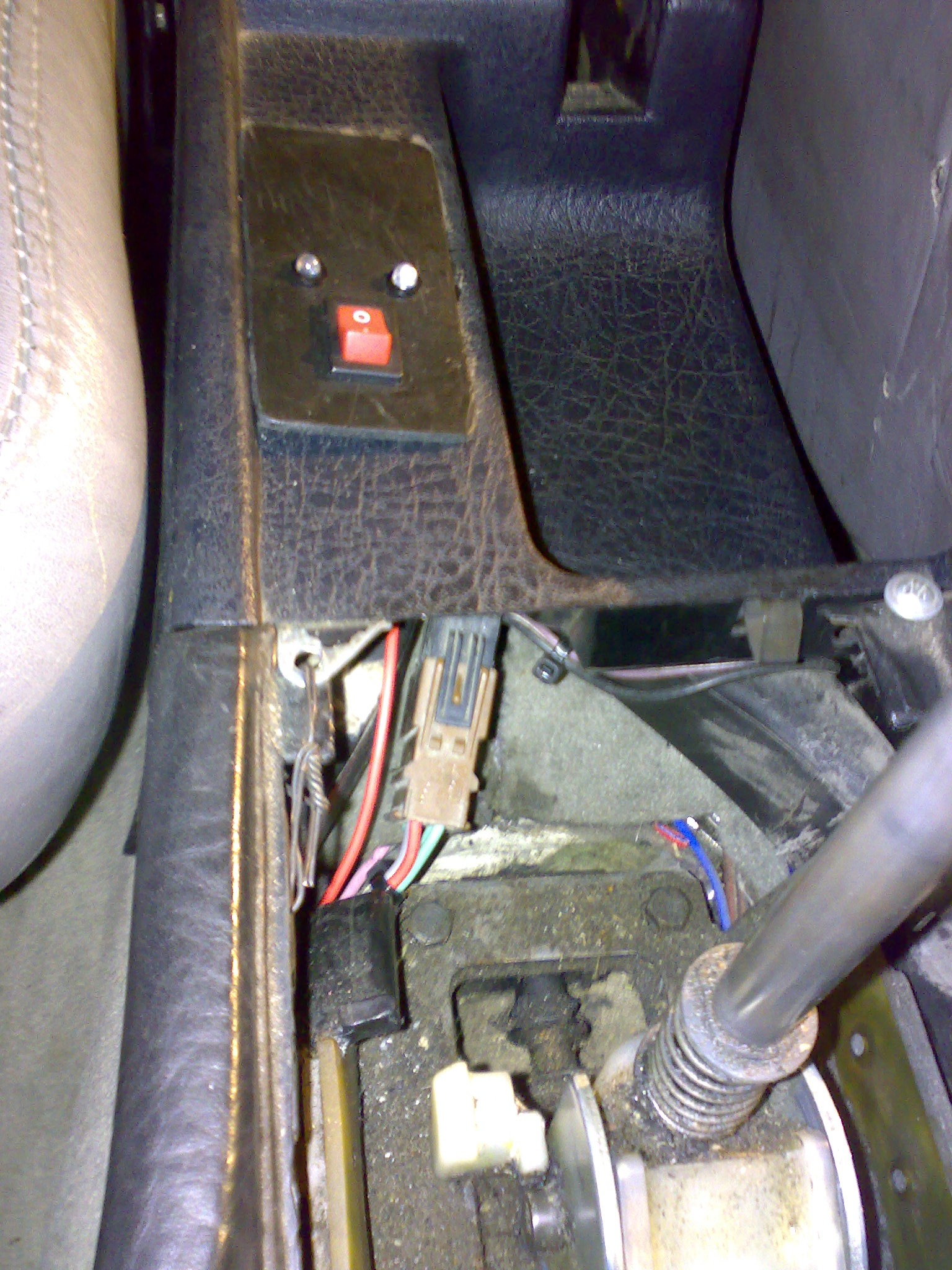 220 V)) 2