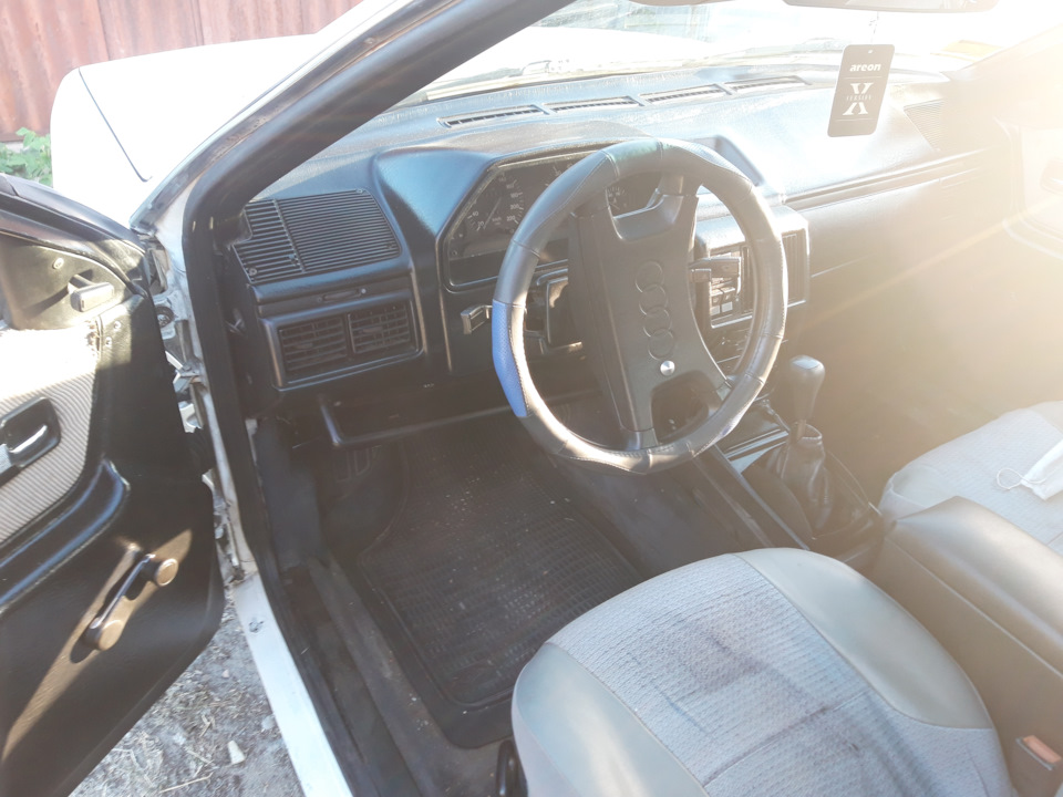 Знайомтеся. Audi 100/44 2,3 quattro 5