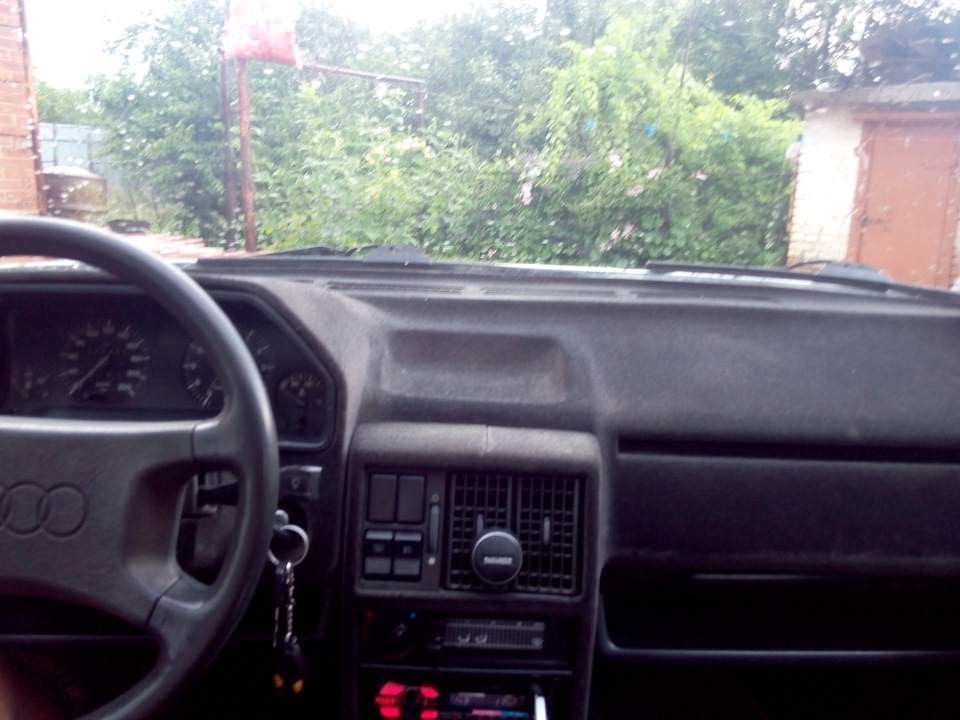 Наказал (40 рублів) 140 Merin Audi100 VS W140 2