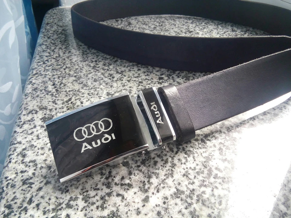 Ремінь Audi