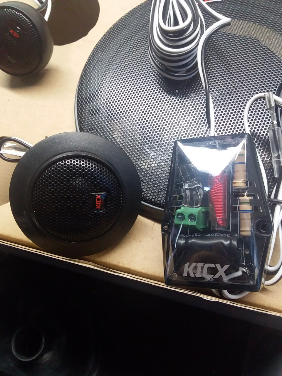 Поставив перед акустику Kicx PD 5.2 3