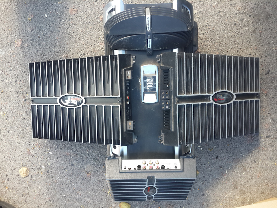 Автозвук: підсилювачі Rockford Fosgate Punch 700S та 500Х 1