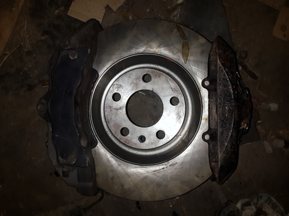 ГАЛЬМА частина 1.1: Все-таки BREMBO 6 поршнів 5