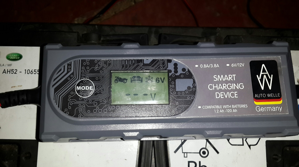 Зарядний пристрій AGM Auto Welle AW05-1204 4