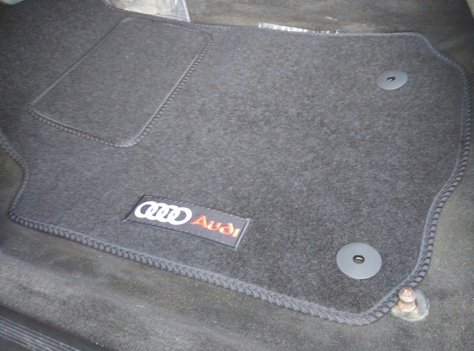 Коврики в салон Audi 4