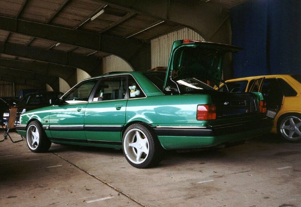 Задні арки Audi 200 20v 3b 2