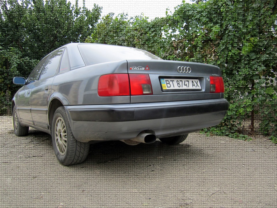 Задні ліхтарі від Audi А6 С4 та колір авто Агатовий металік 1