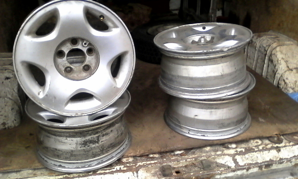 Кому диски Opel 15r 7j 4