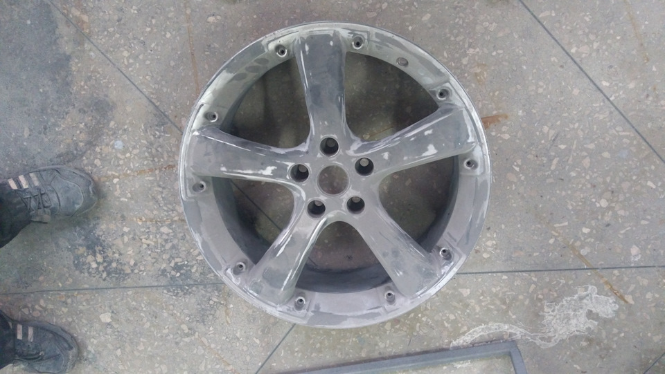 Stage 16 - Диски R18 + Toyo Proxes T1 215/45/18 1