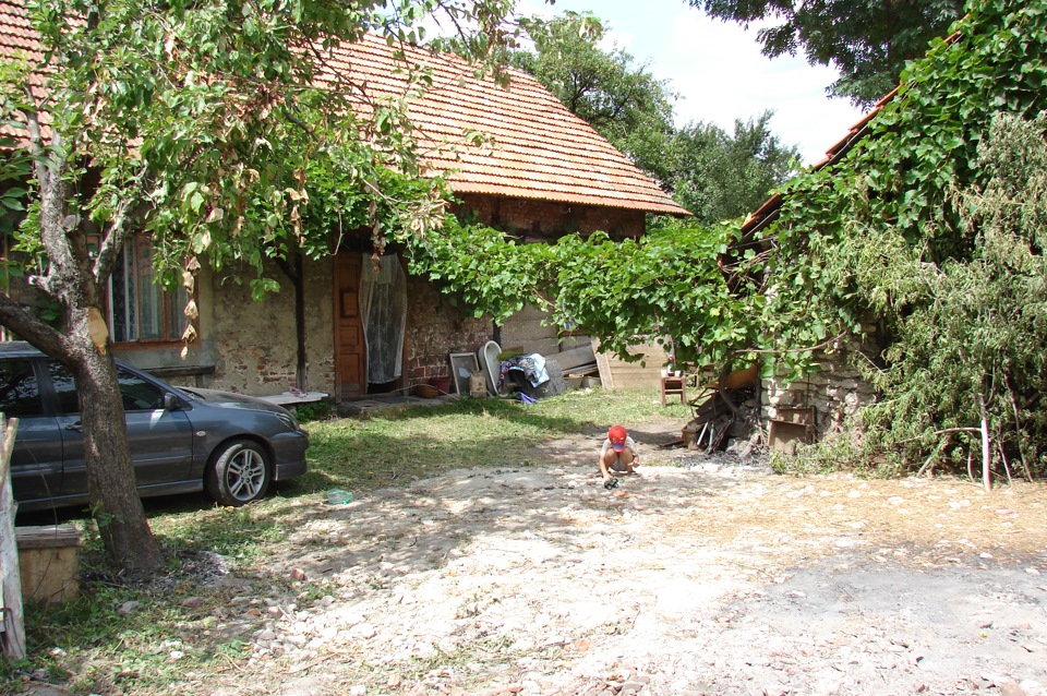 Домкратне гніздо. 1