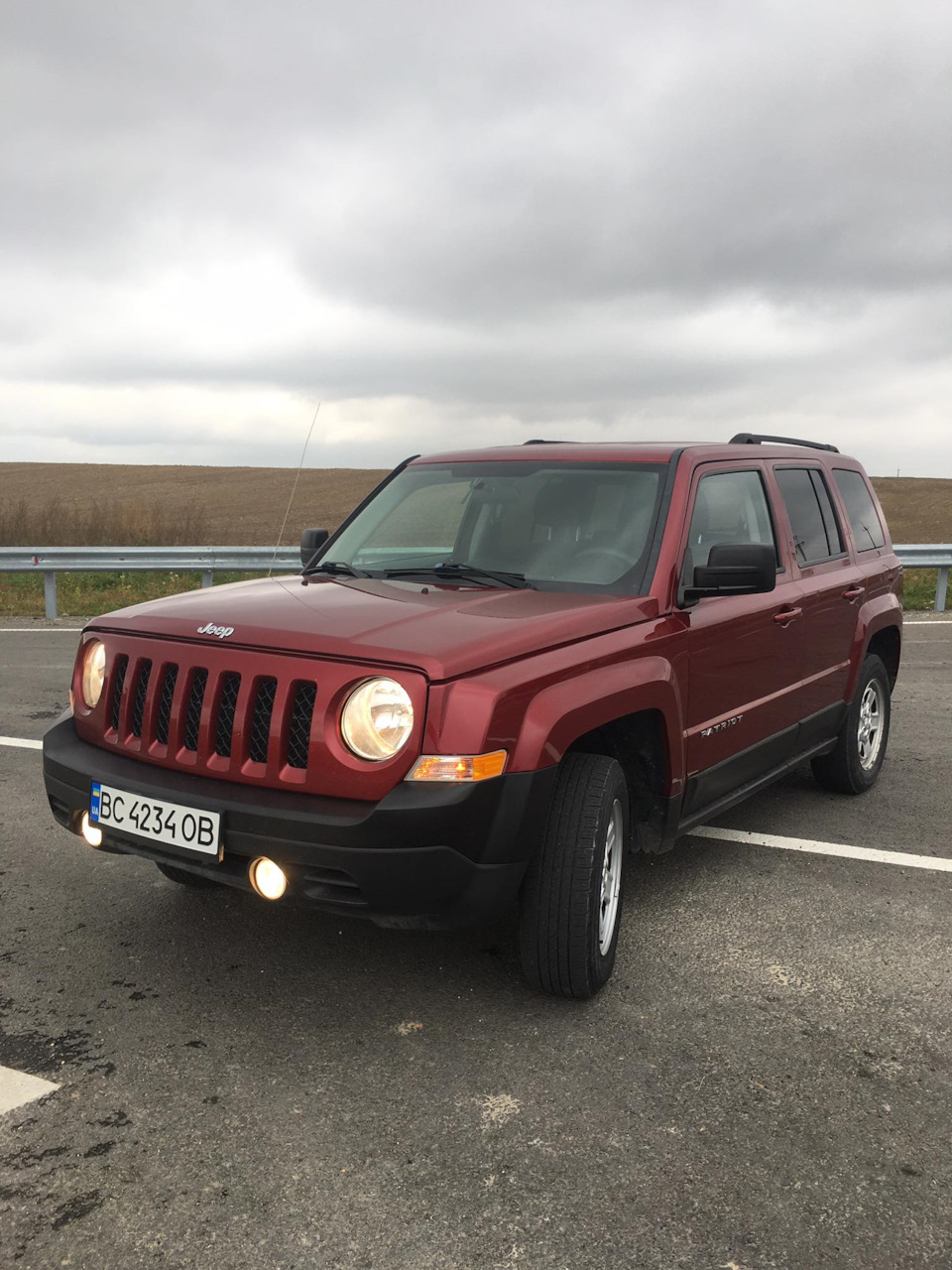 Червоний динозавр . 1