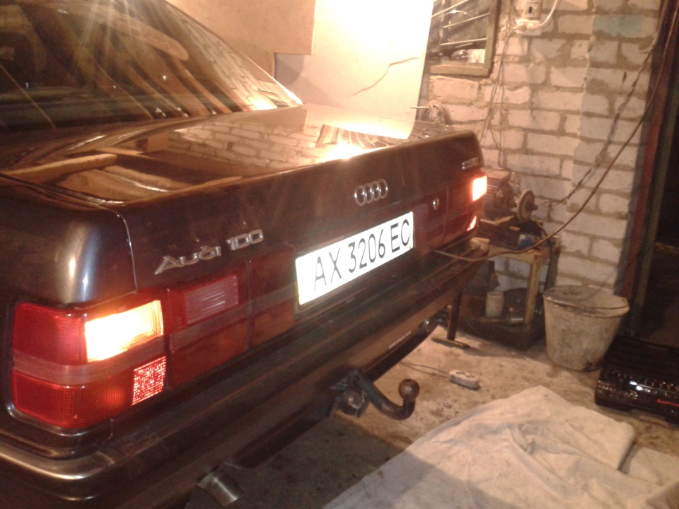 Поворотник с V8 5