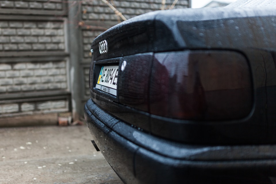 Тюнінг задніх фанарів Audi 100 C4 3