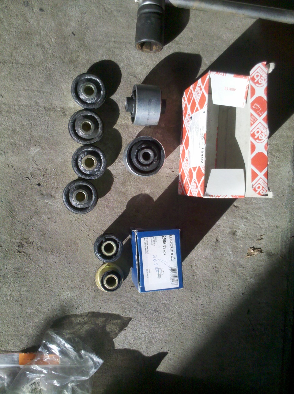 rear axle 2