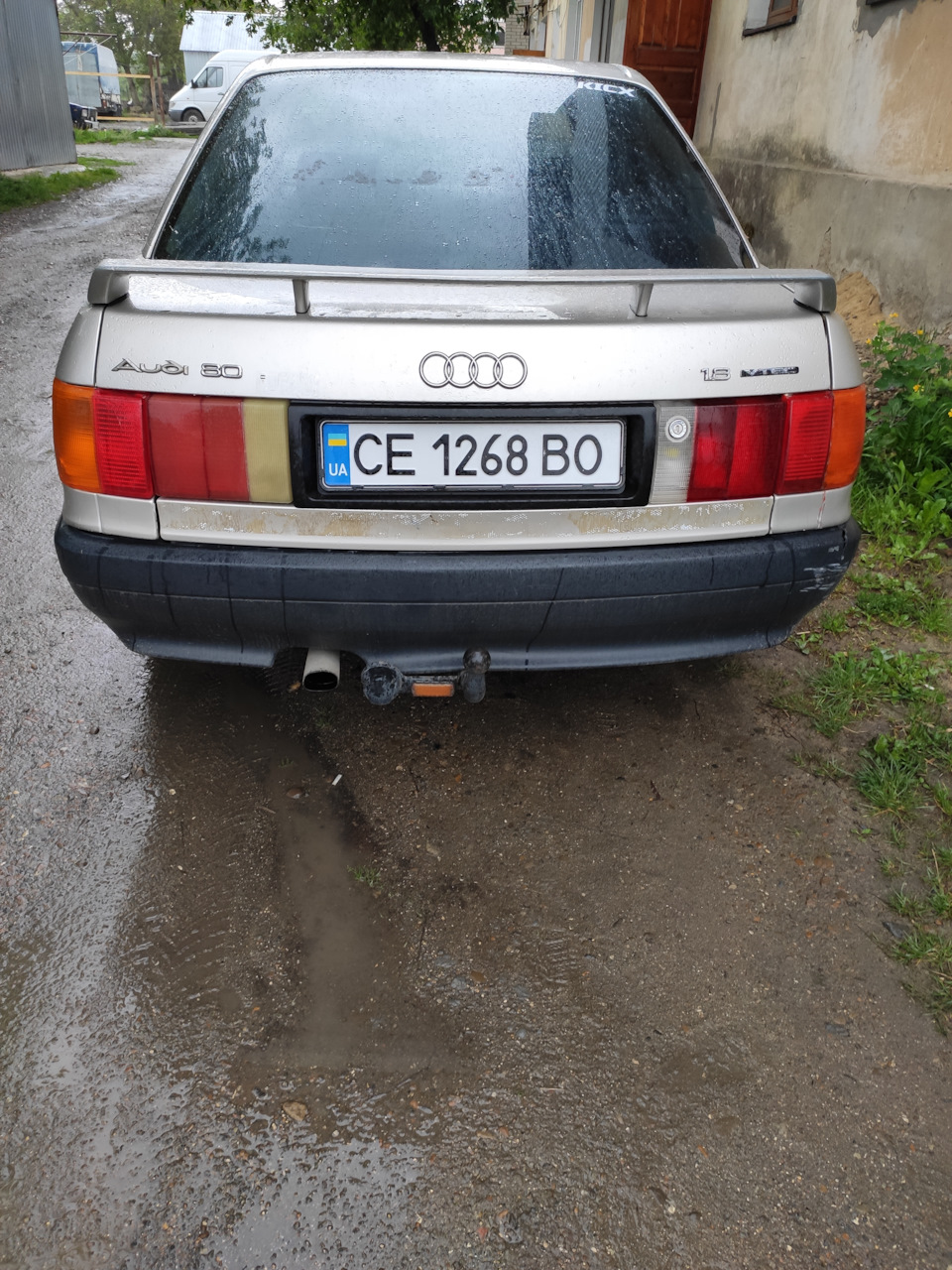 Встановлення рамки номера від Audi 80 b4 на Audi 80 b3 1