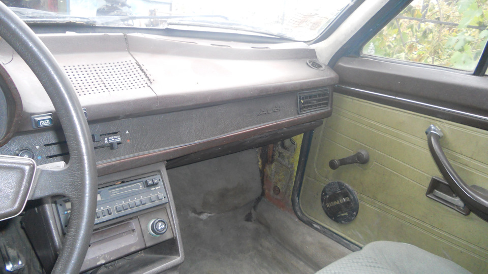Продам Ауді 80 1977 року 4