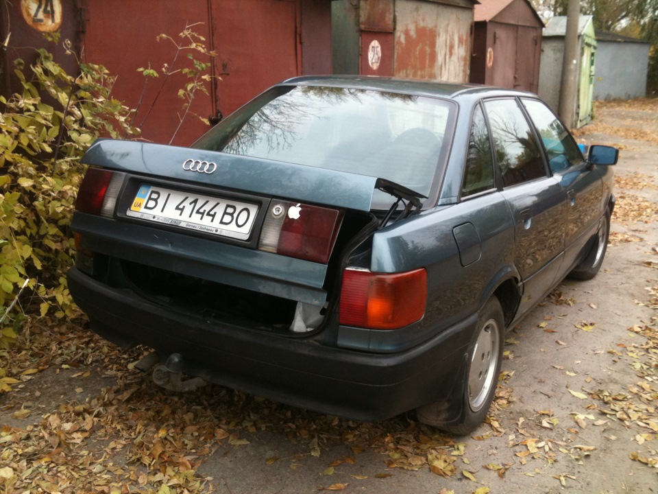 Амортизатор багажника 3