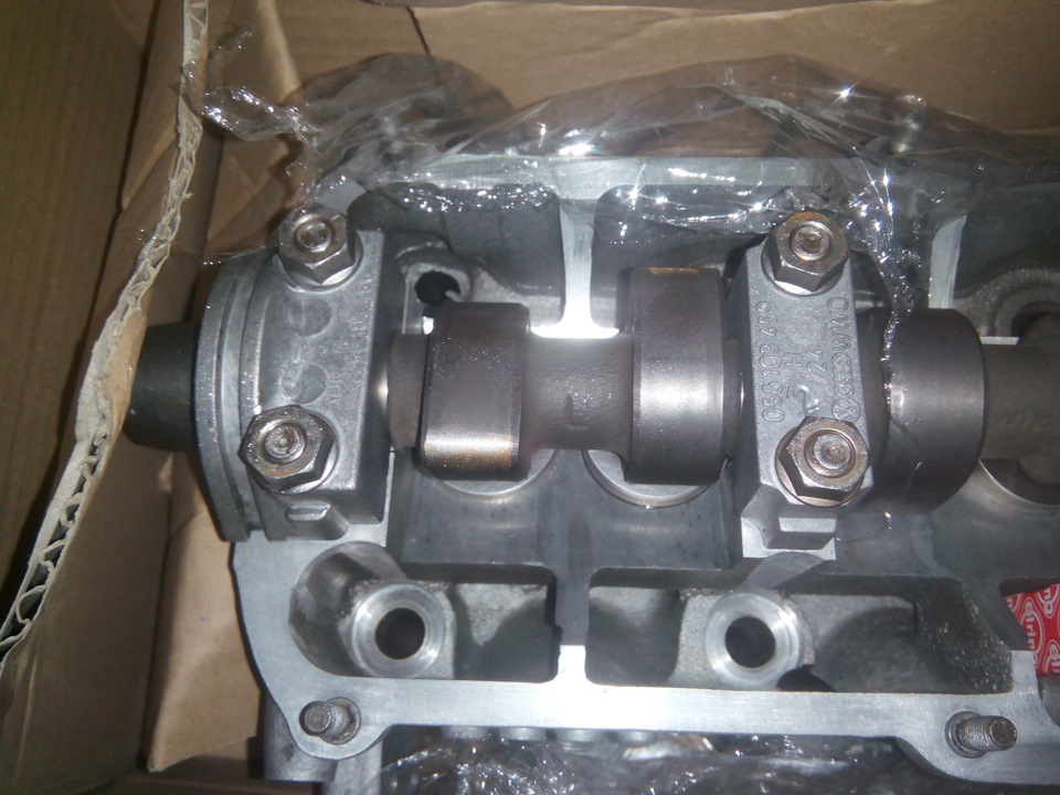 Розподіл Camshaft 1