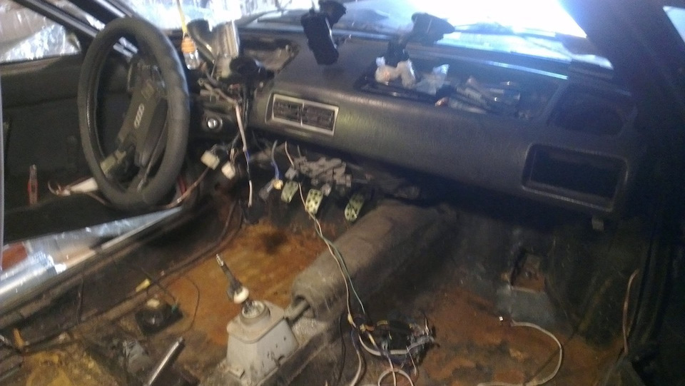 Салон Audi 80 b2 3
