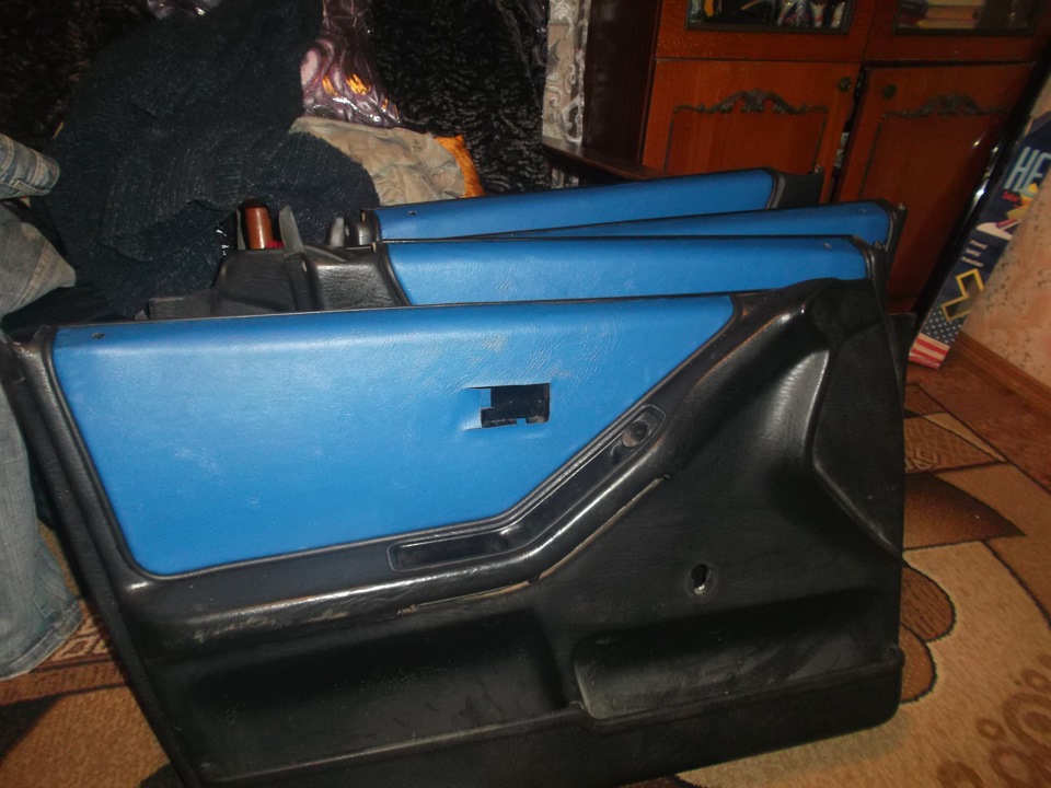 Переклеювання дверних карт 4