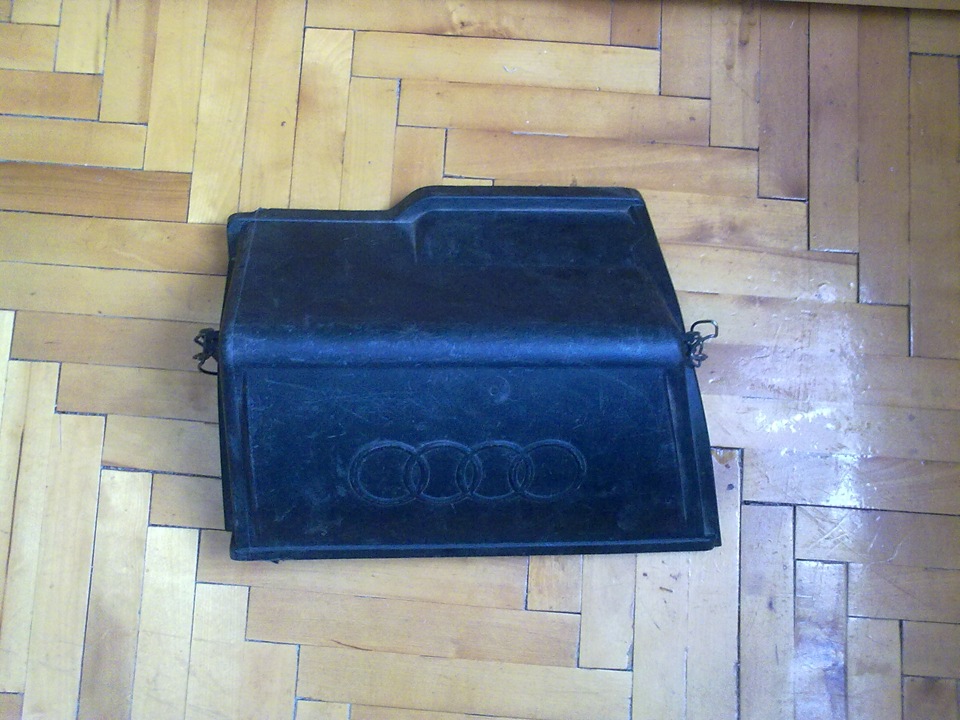 1.Audi 80 1