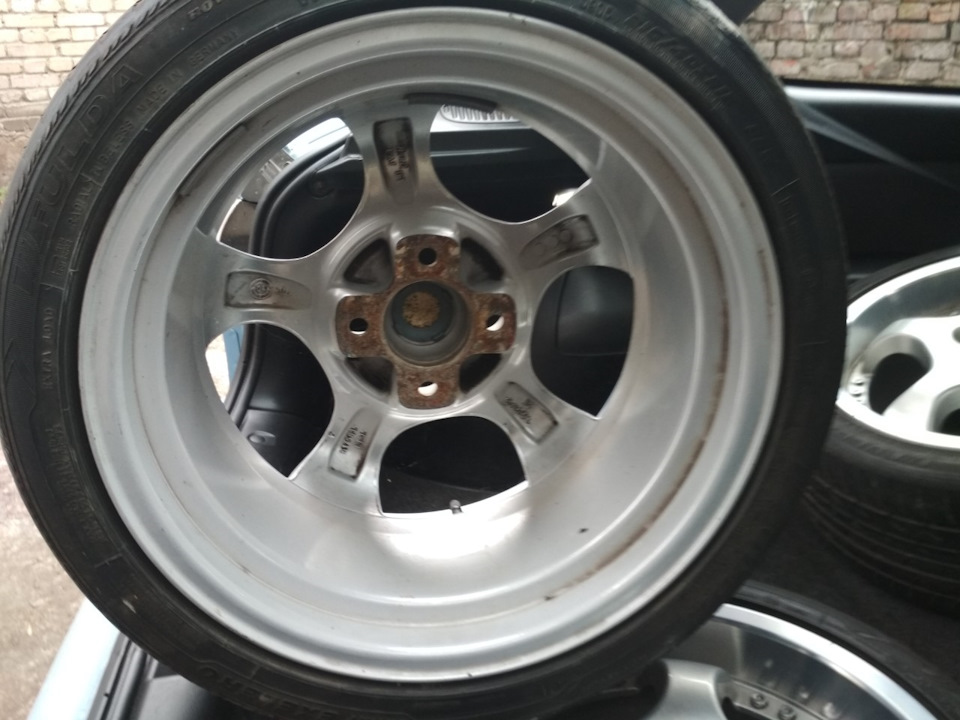 Титани Aluett R16 7,5j ET35 4x108 5