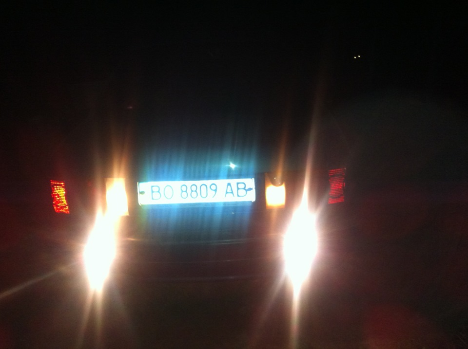 Бампер Audi 80 b4 4