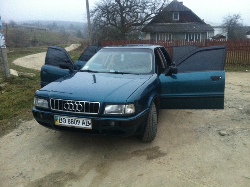 Фотосесія Audi 80 b4 2