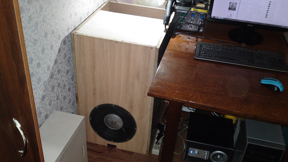 Довгоочікуваний ПВ на JBL GTO 1202d 1