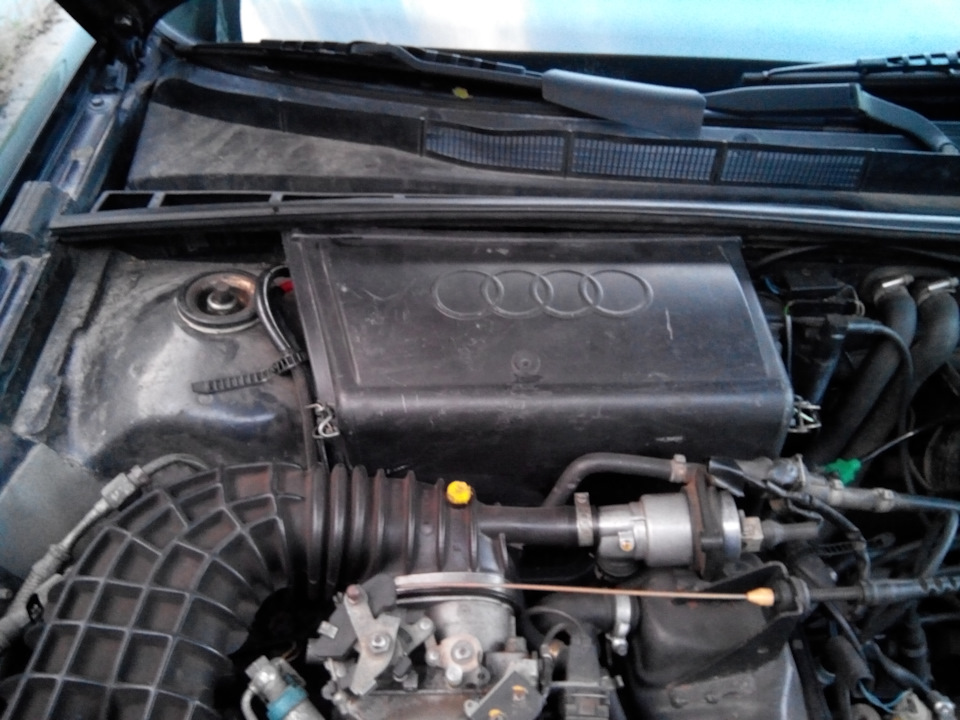 Встановлення салонного фільтра Audi 80 B3 5