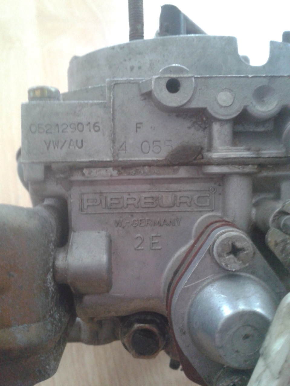 Продам карбюратор Pierburg 2E 3