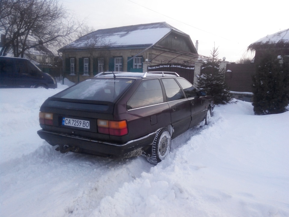 Зустрічайте Audi 100 avant quattro 1
