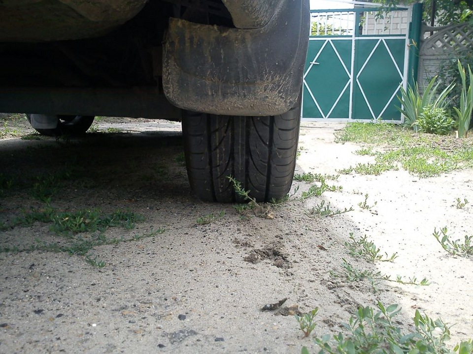 Резина Bridgestone Sports Tourer MY-01 195 / 55 R15 85V. 4