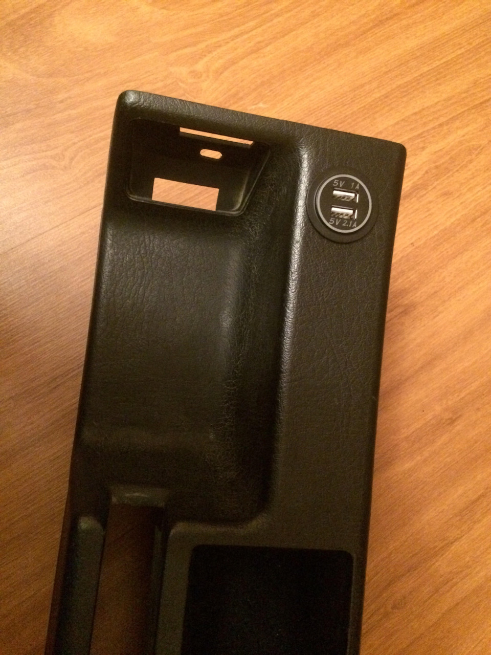Впровадження USB розетки 3