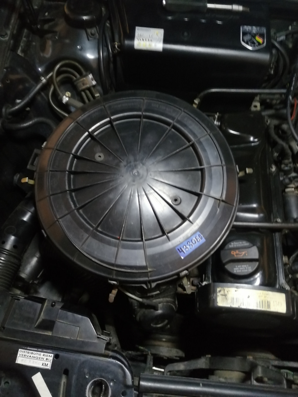 Заміна подушки моноінжектора ауді 80 б4 abt 3
