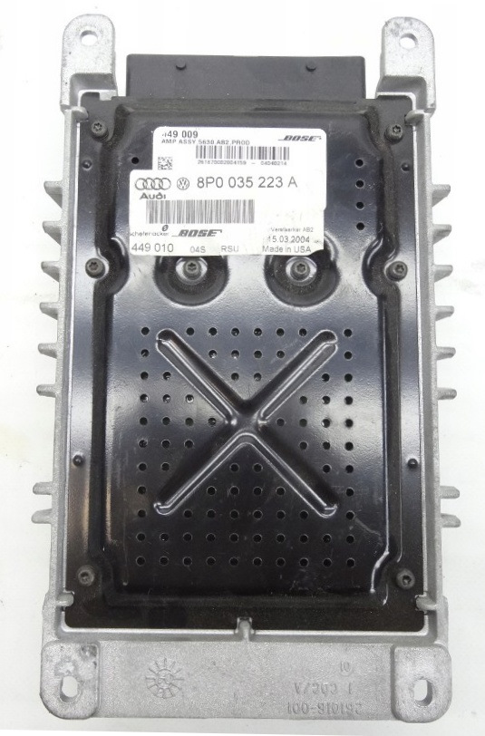 BOSE в Audi 80 b4 2
