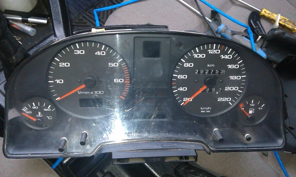 Черговий ніштяк-AutoCheck