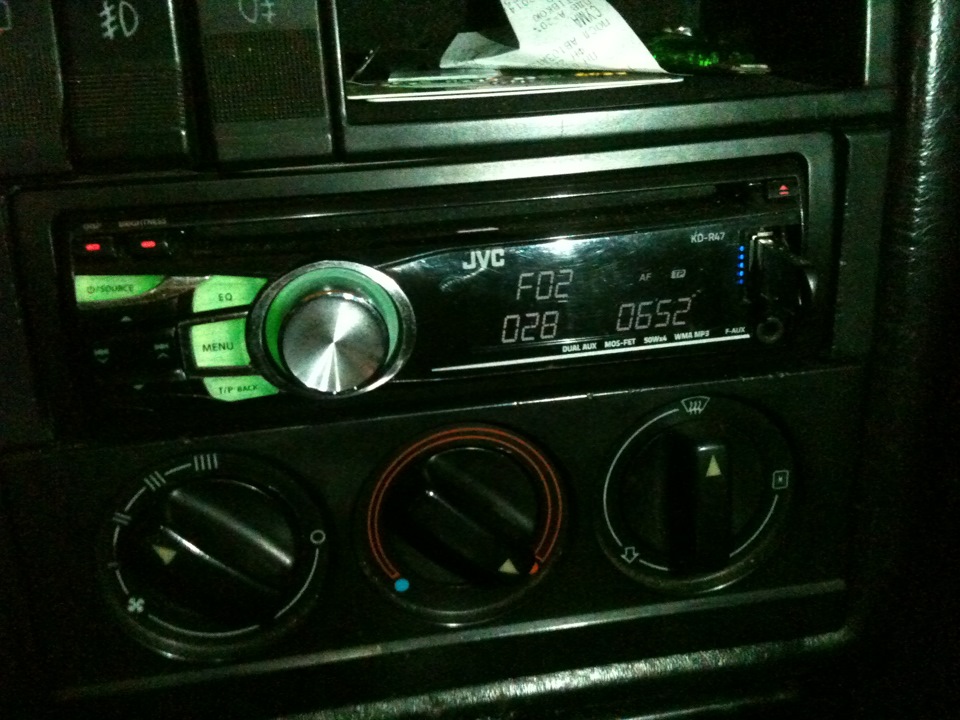 Магнітофон JVC KD-R47 4