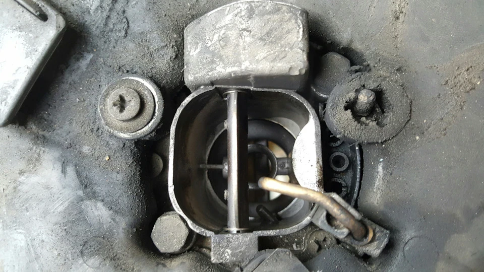 поломка ((карб здох (( у четвер на ремонт)