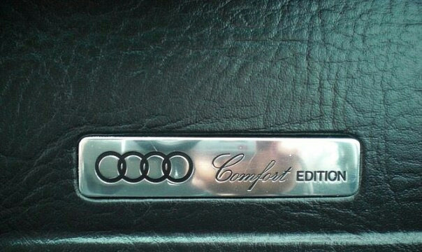 Куплю (прийму в дарунок) шильдик Comfort Edition Україна 1